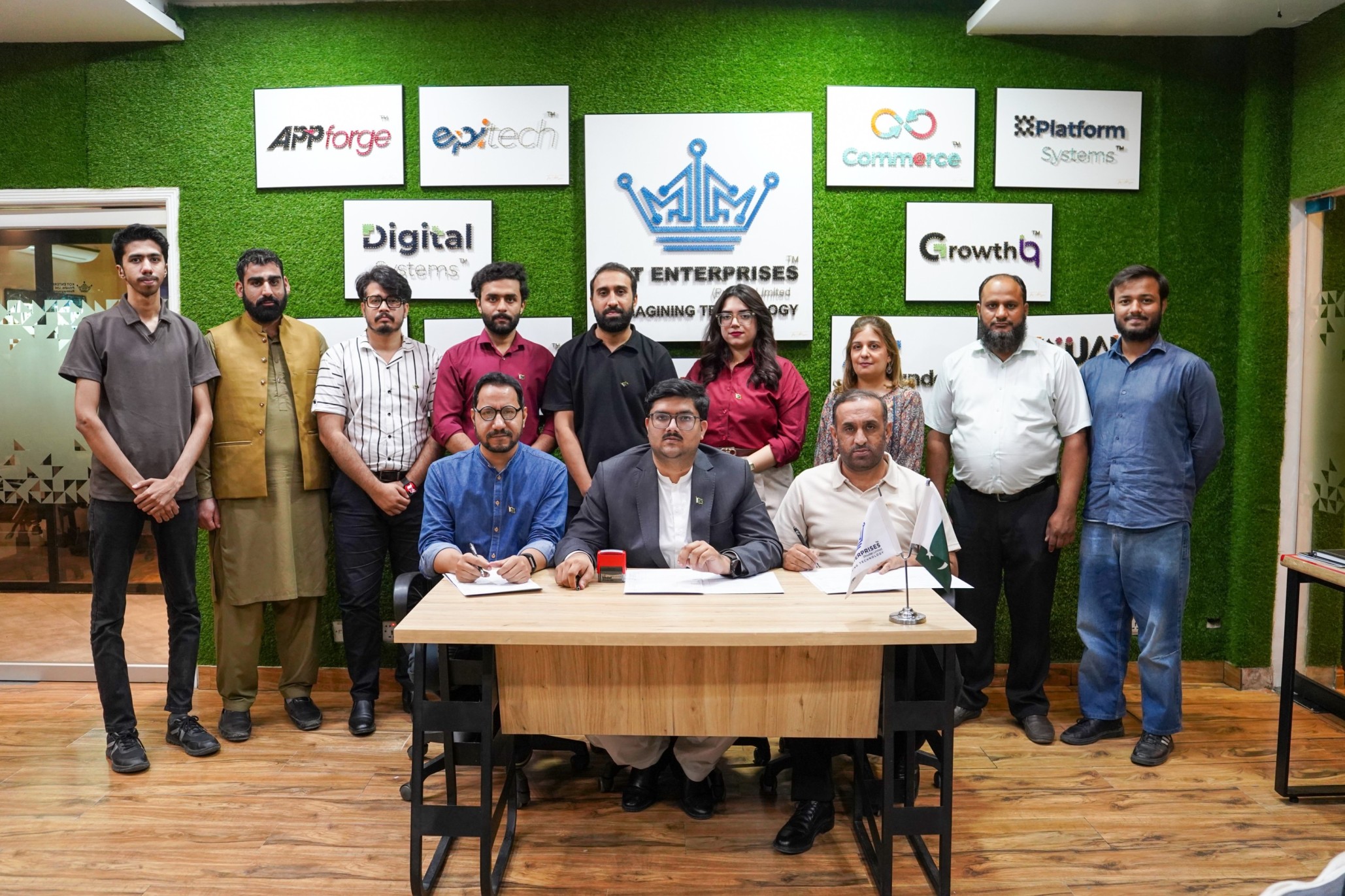 Fintech News Media, People First & KOT Enterprises Sign Strategic Joint Venture to Accelerate Fintech Intelligence, Media & Technology Collaboration
